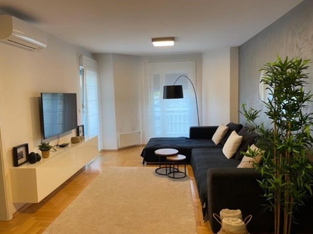Apartment Lungomare Pula Extérieur photo